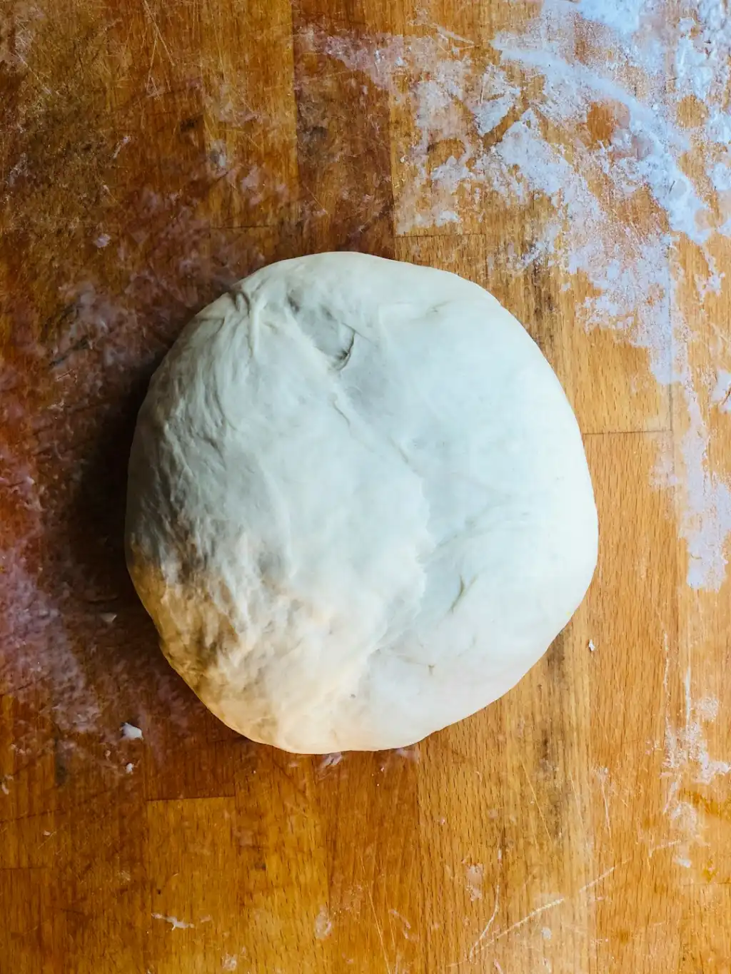 侗族银饰深浮雕工艺的技术特点与制作流程解析